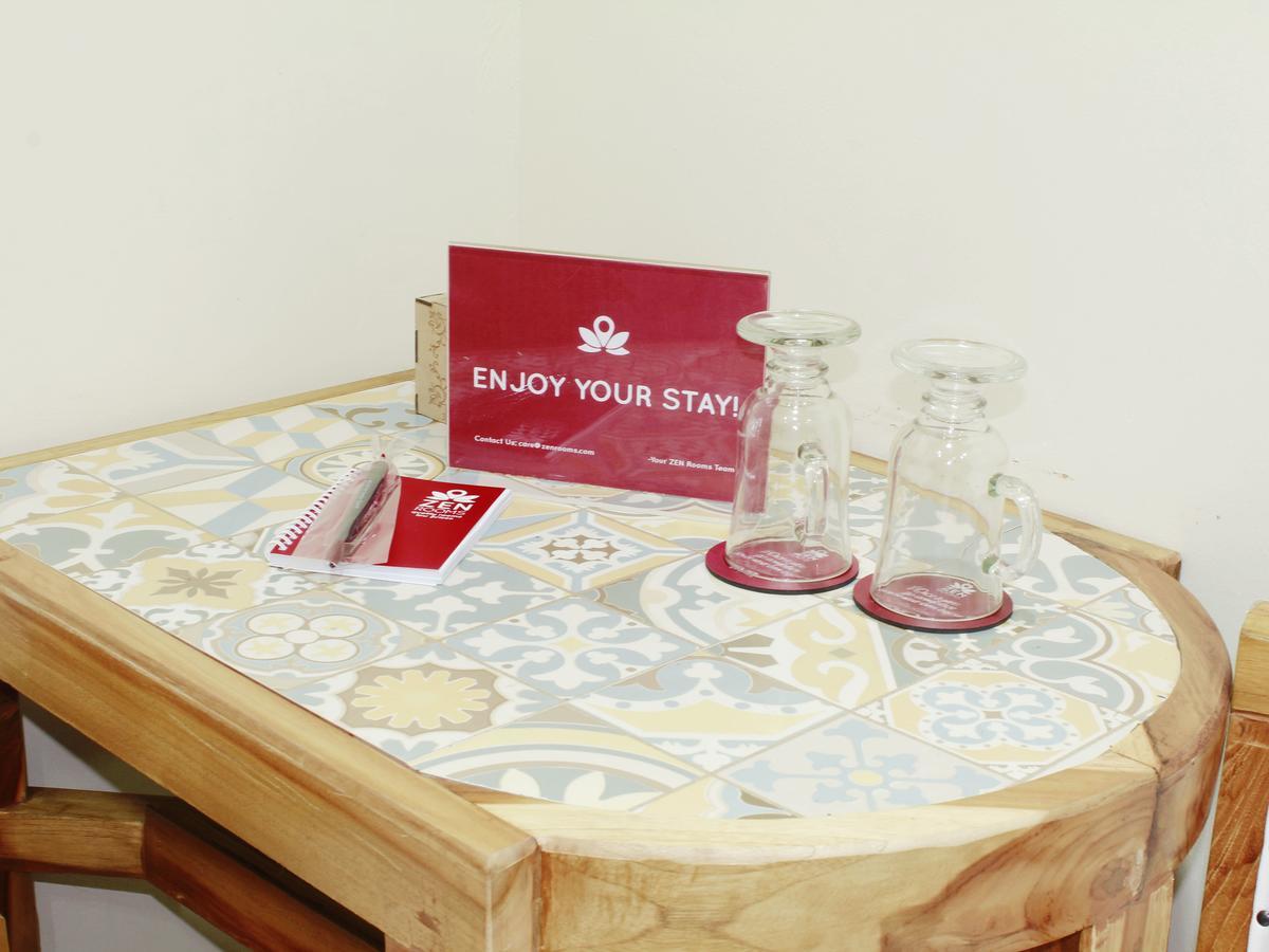 Zen Rooms Cassa Dua Pasteur Bandung Eksteriør bilde